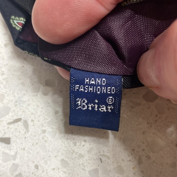 Briar Silk Tie Black Paisley Length 59” preppy classic - Picture 7 of 7